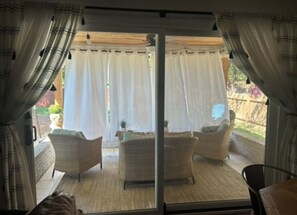 Smart TV, books, printers - Family Friendly Derby City Getaway - minutes from track and festival grounds (Louisville)