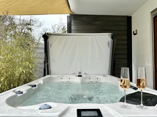 SPA Whirlpool FeWo Seepromenade im Seehaus Aachblick 