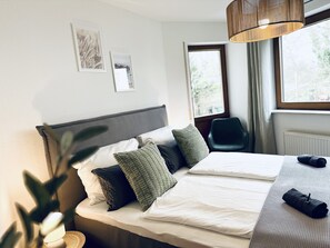 2 Schlafzimmer, Bügeleisen/Bügelbrett, Reisekinderbett, kostenloses WLAN