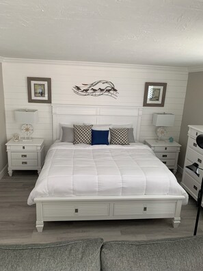 Elite Studio Suite (207A) | Iron/ironing board, free WiFi - Estero Beach & Tennis Club by Check In Vacation Rentals (Fort Myers Beach)