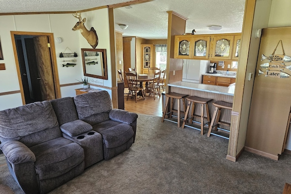 Smart TV, videojuegos, reproductor de DVD y videoteca