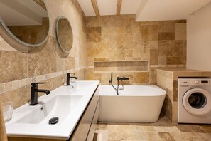 ヘアドライヤー