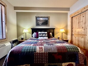 1 quarto, ferros/tábuas de passar roupa, Wi-Fi, roupa de cama