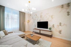 Smart TV - TELU City Center (Beograd)