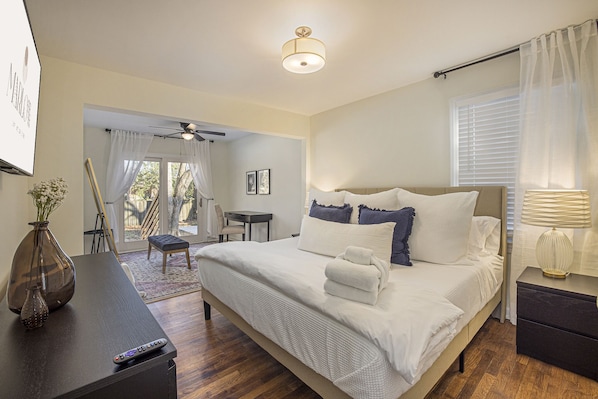 3 habitaciones, escritorio, tabla de planchar con plancha y wifi gratis 