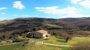 Exterior - Casale Ormano (Monte Castello di Vibio)