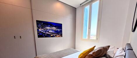 1 室のベッドルーム、アイロン / アイロン台、WiFi、ベッドシーツ