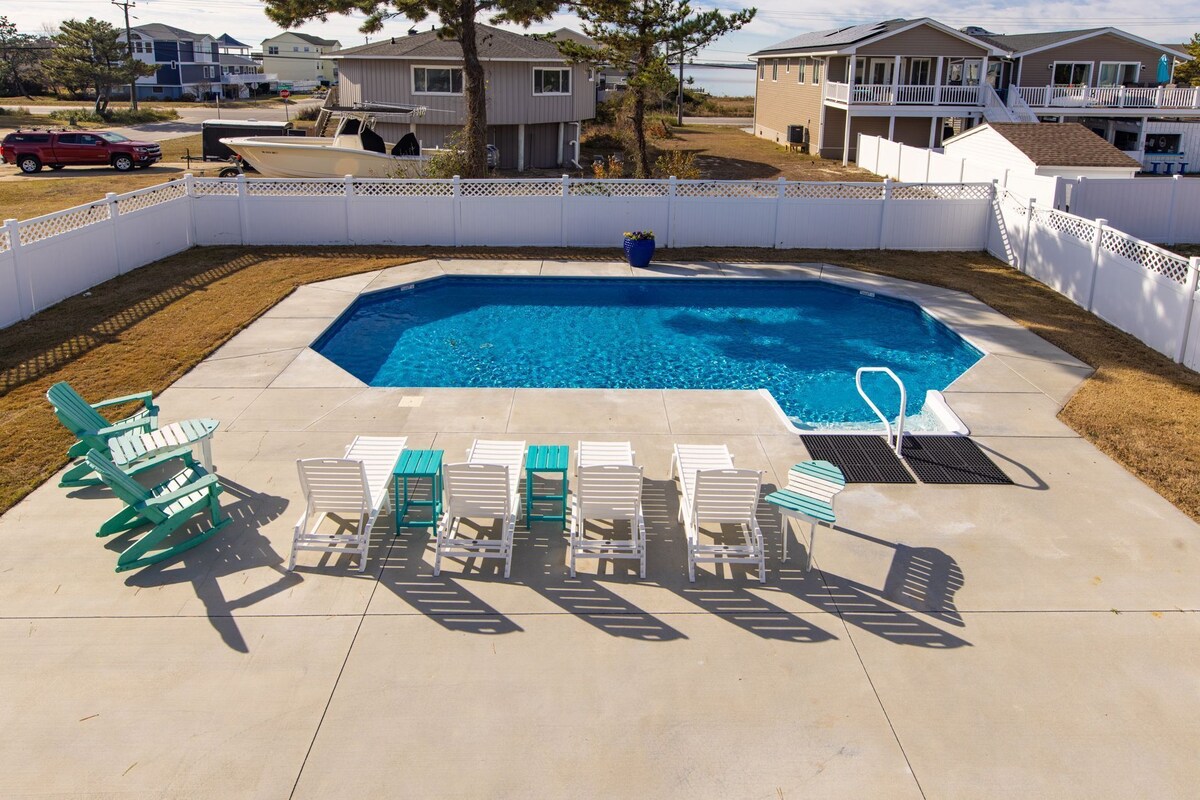 *NEW*Easy Day- Pool, Hot Tub, Dog Friendly, Direct Beach Access!