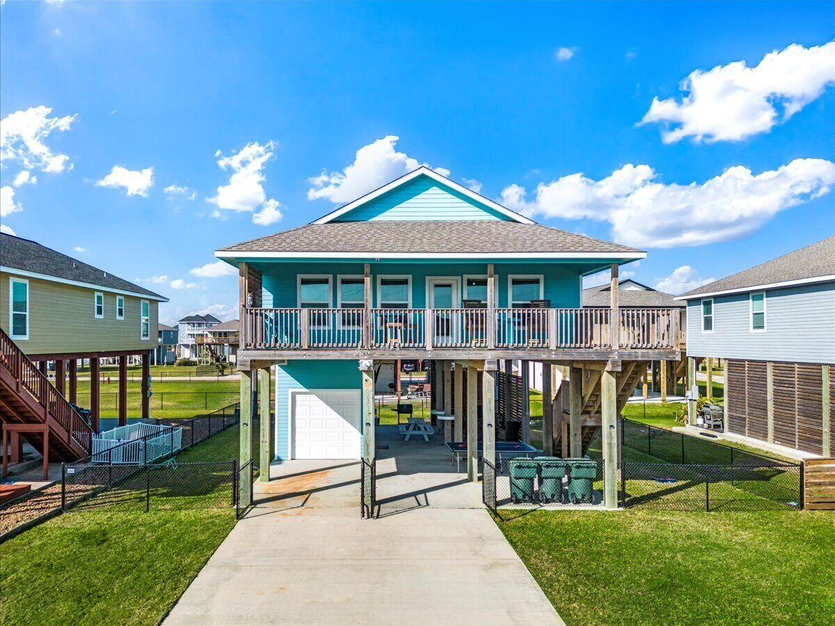 Beachside Blessing - Your Coastal Escape Awaits!