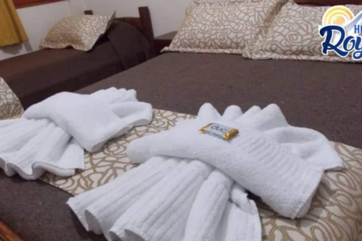Classic Triple Room | WiFi (free), bed sheets