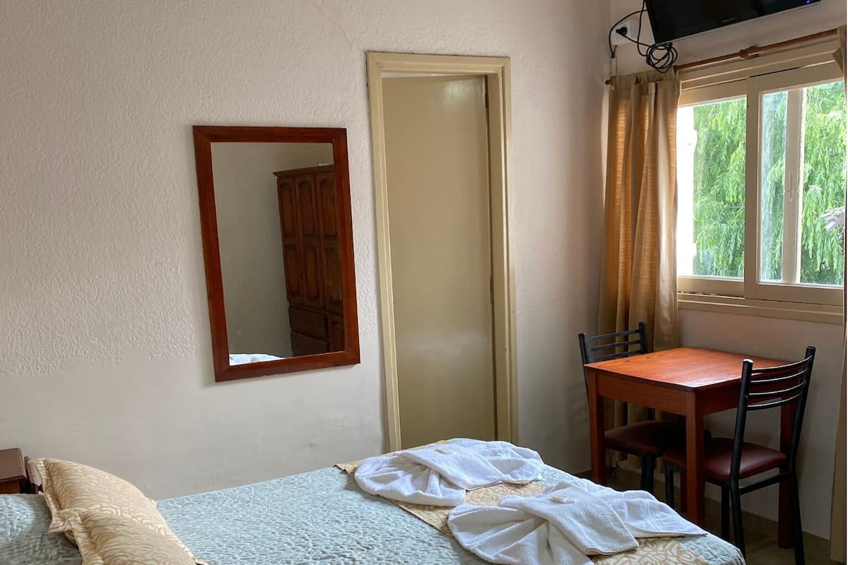 Comfort Quadruple Room | WiFi (free), bed sheets