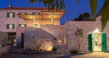 Secluded and Peaceful Retreat House on the Island of Hvar