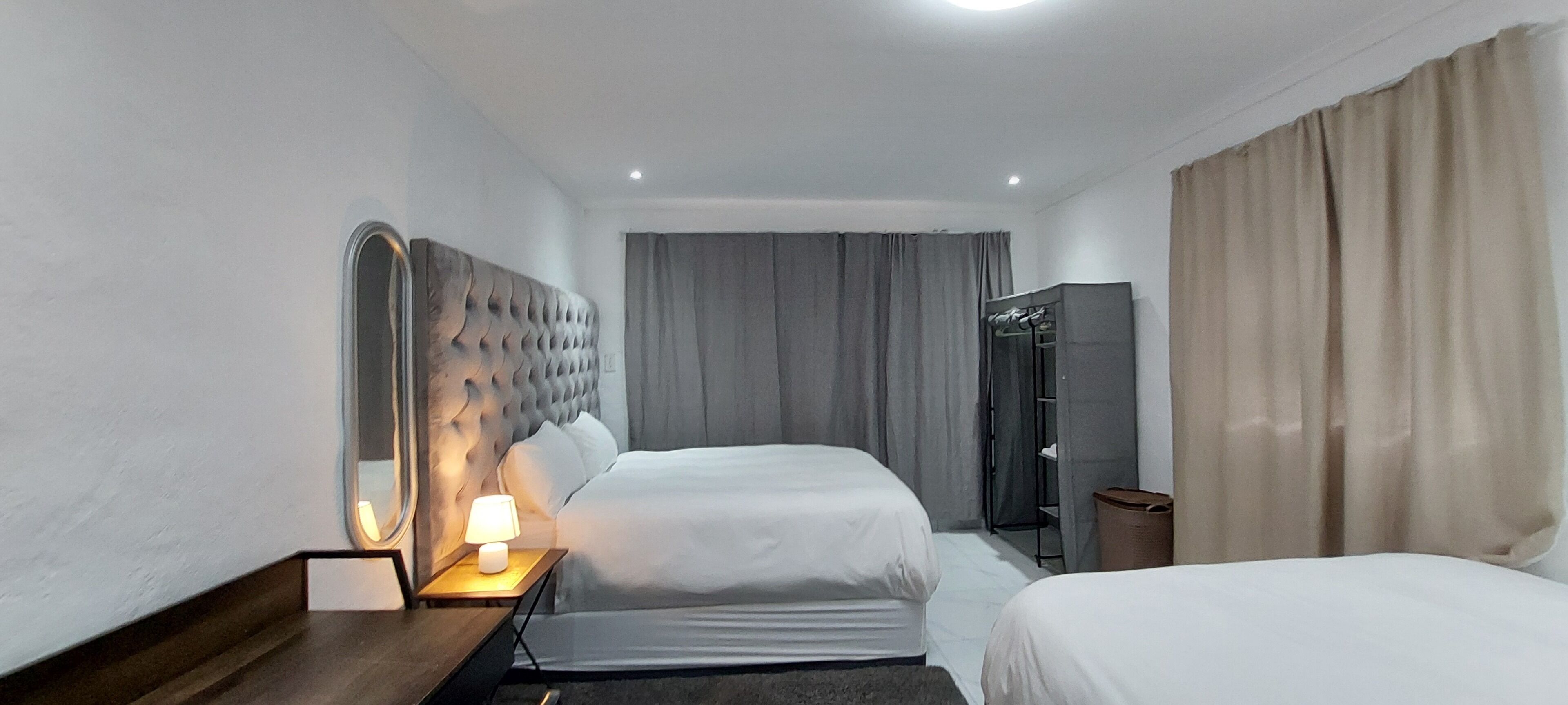 3 habitaciones, tabla de planchar con plancha y wifi gratis 