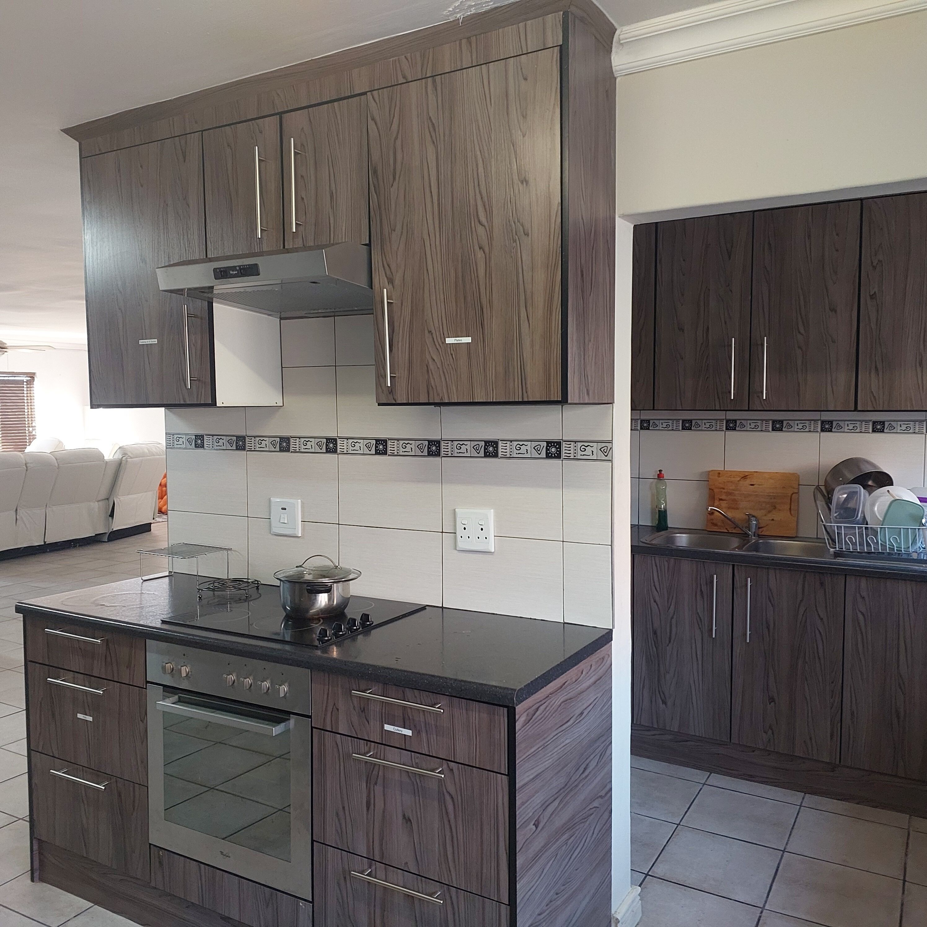 Mikrowelle, Ofen, Herdplatte, Wasserkocher