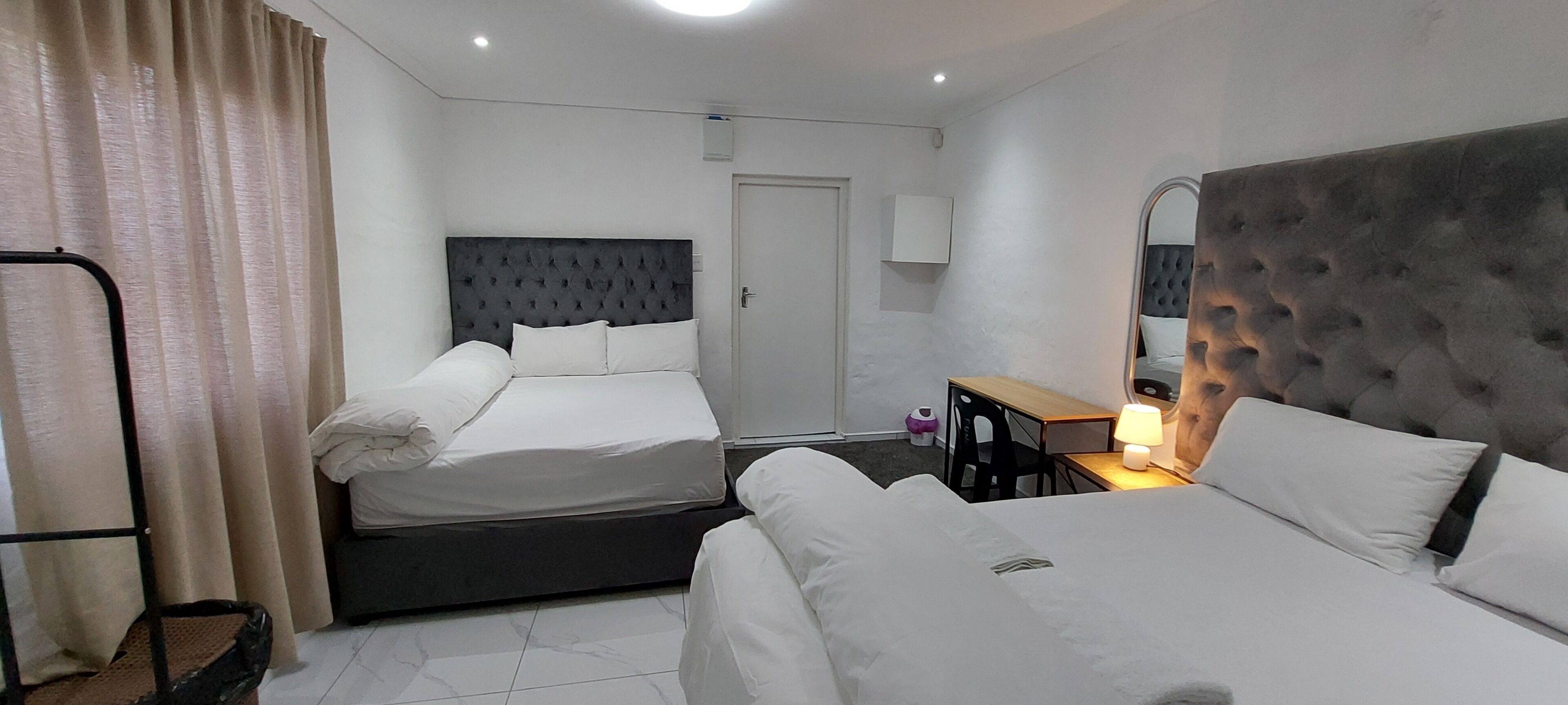 6 bedrooms, iron/ironing board, WiFi (free), bed sheets