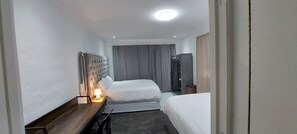 6 bedrooms, iron/ironing board, free WiFi, bed sheets - A staycation in walvis bay
 (walvis bay)