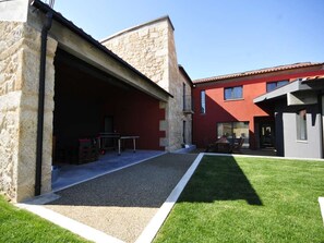 Exterior - Lovely Esposende Villa | 4 Bedrooms | Villa Cocola | Ping Pong Table (Esposende)