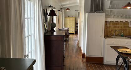 Cozy Cottage in private setting