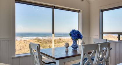 Beachfront Bandon Vacation Rental w/ Ocean View!