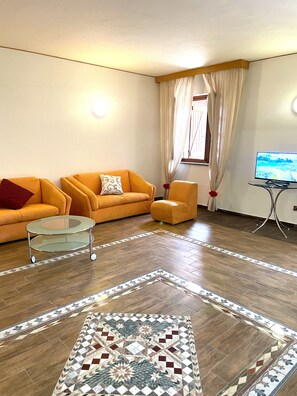 Flat-screen TV - HOTEL DU SOLEIL (Torgnon)