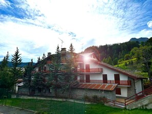 Terrace/patio - HOTEL DU SOLEIL (Torgnon)