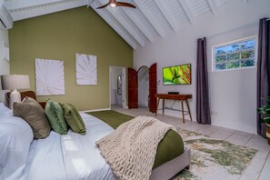 5 bedrooms, iron/ironing board, free WiFi, bed sheets