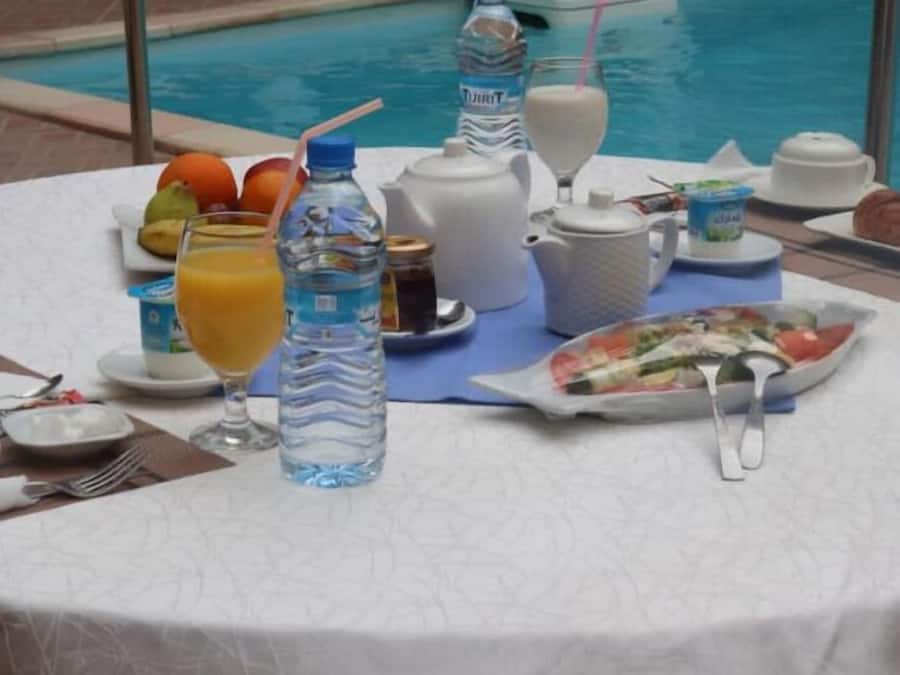 Desayuno buffet incluido todos los días