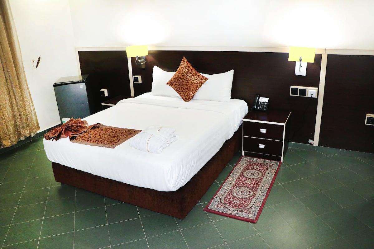 Suite Junior | 1 camera, minibar, una cassaforte in camera, postazione laptop