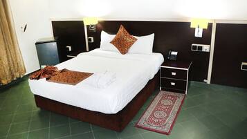 Junior-sviitti | 1 makuuhuone, minibaari, tallelokero huoneessa