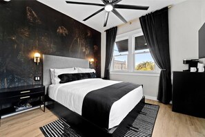 1 Schlafzimmer, Schreibtisch, WLAN, Bettwäsche