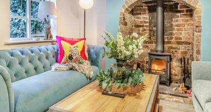 The Wild Cherry Tree Retreat