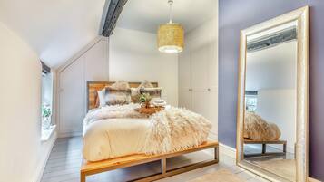 3 bedrooms, free WiFi, bed sheets