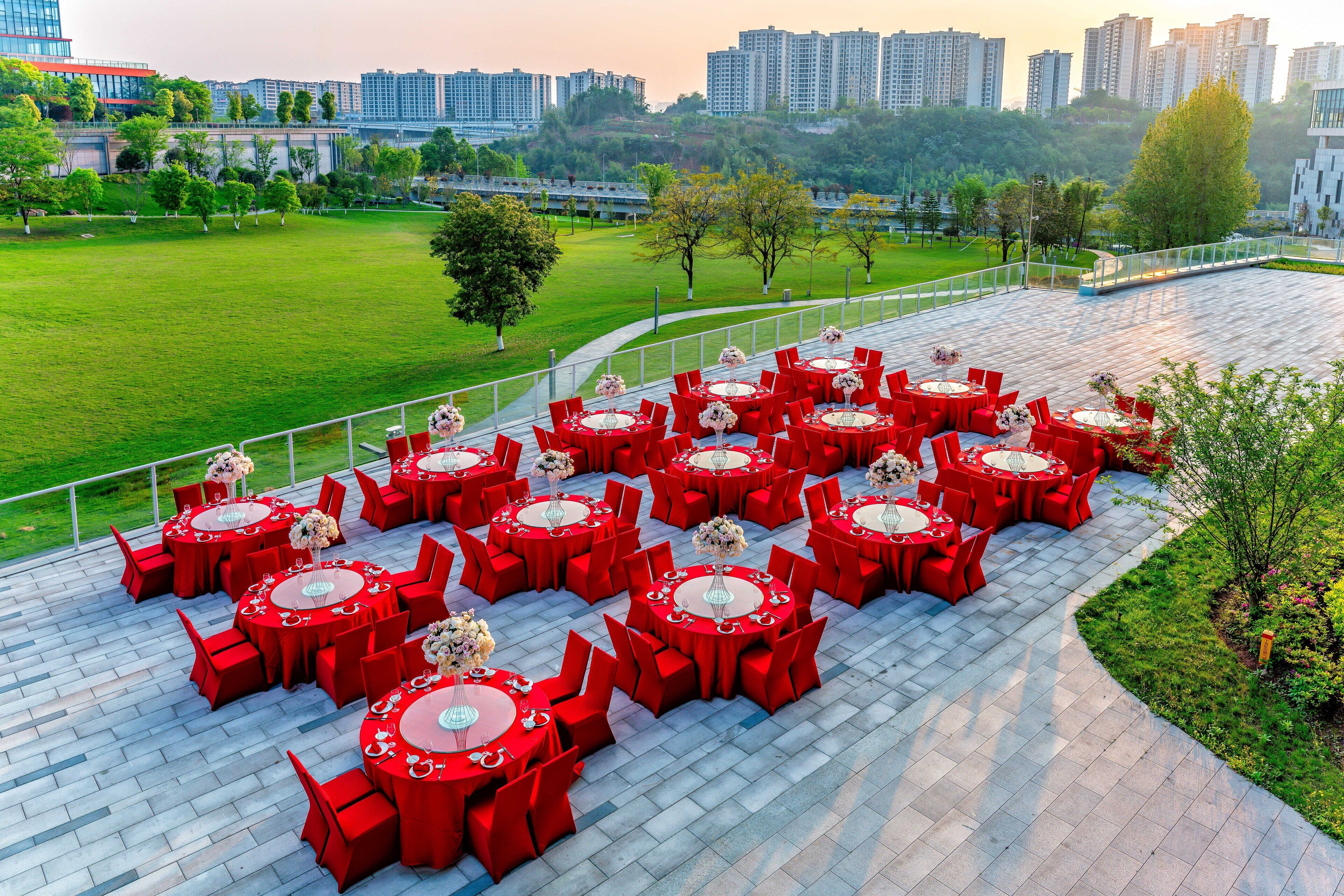 Photo - Holiday Inn Chongqing Data Valley by IHG