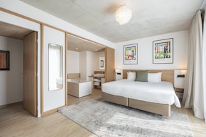 1 bedroom, minibar, in-room safe, free cots/infant beds