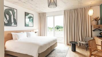 Minibar, coffres-forts dans les chambres, lits bébé (gratuits)