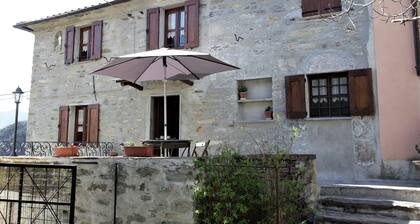 Looking for a dip into the past?Here is the typical country house that can give you that!