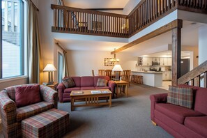 Smart TV, fireplace, DVD player, books