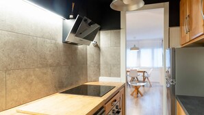 Coffee/tea maker, fridge, microwave, oven - Steps from Grandvalira  Cozy Ski Haven+Parking

 (Soldeu)