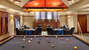 Unclassified image, 5 of 20, button - The Historic Park Inn Hotel (Mason City)