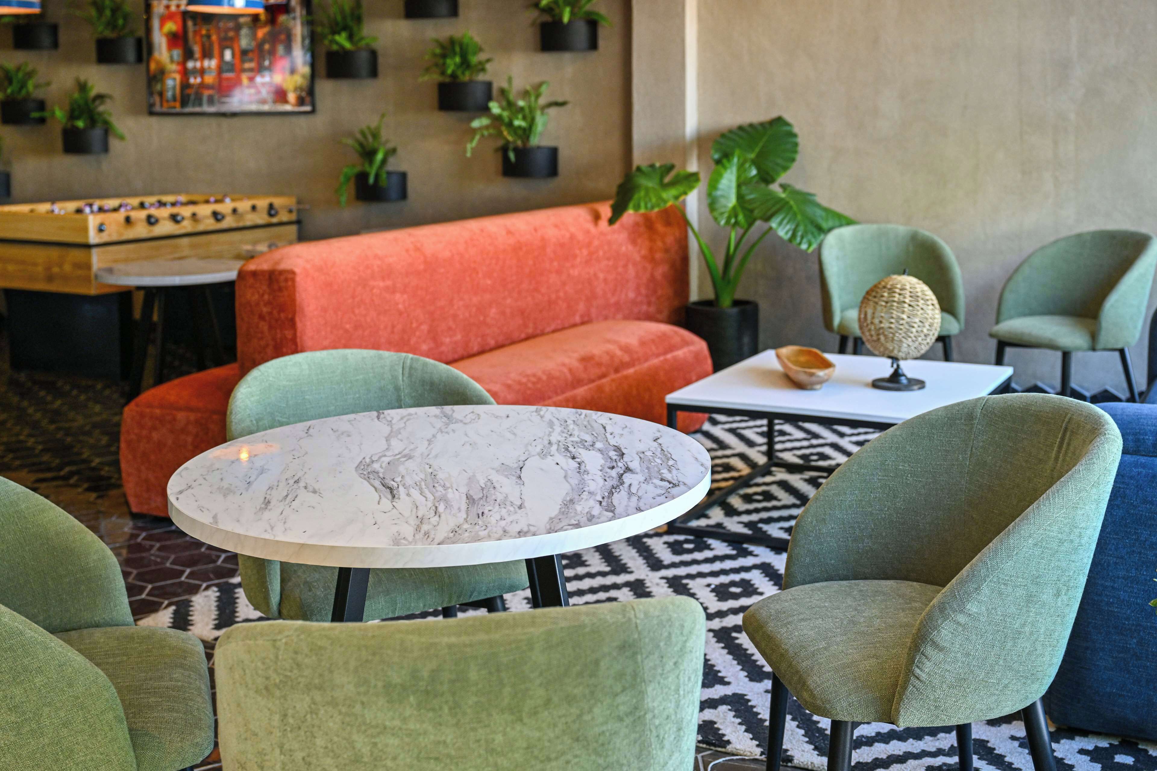 Foto - Vista Express Guadalajara Expo SureStay Collection by BW