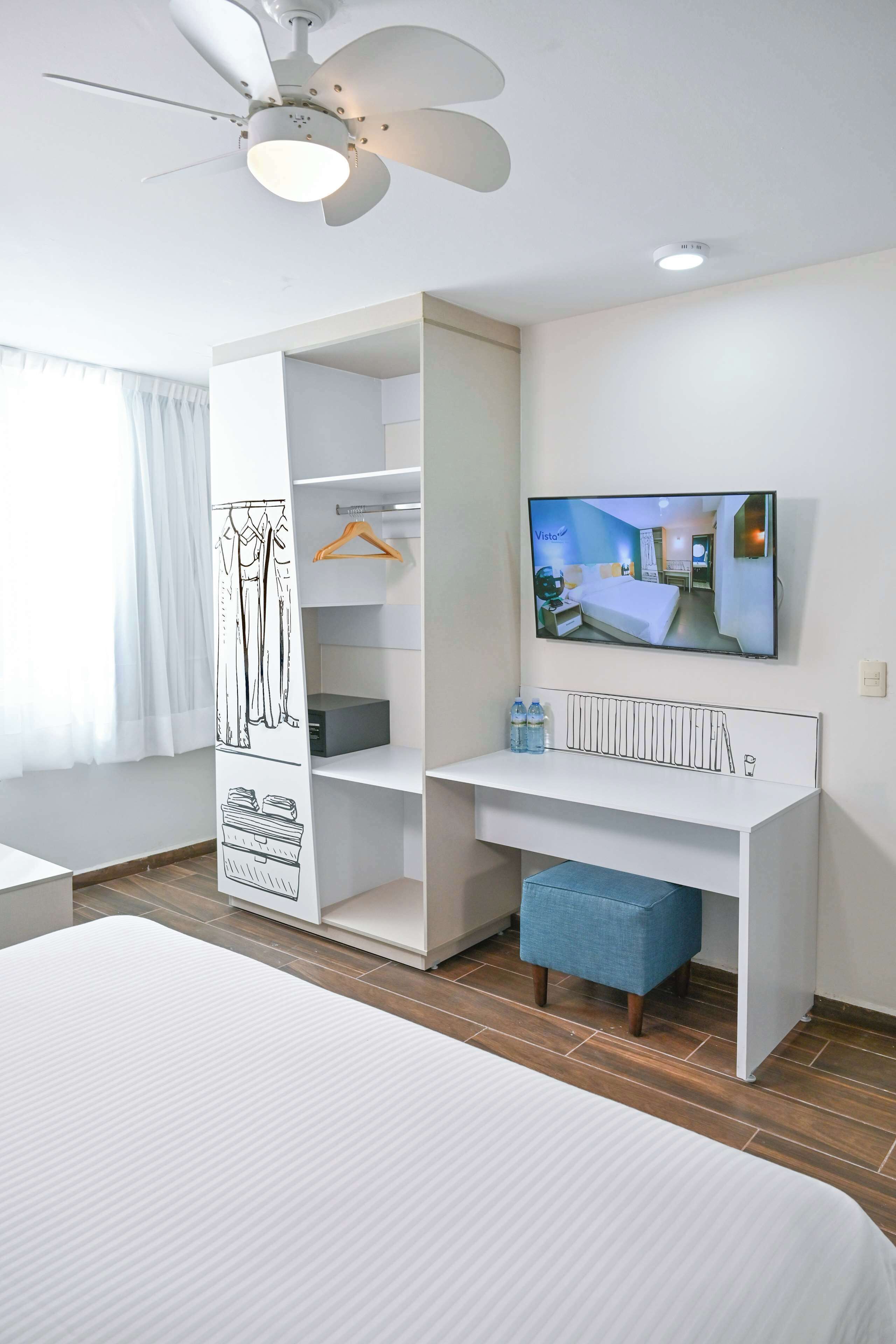 Foto - Vista Express Guadalajara Expo SureStay Collection by BW