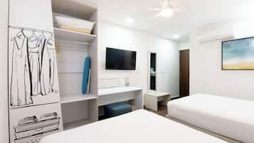 Standard Room, 2 Double Beds, Non Smoking