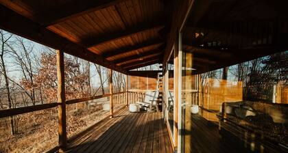 Cozy Moss Hill Cabin @ Highest Elevation in CTY