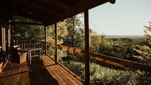 Outdoor dining - Cozy Bunker Hill Cabin @ Highest Elevation in CTY (Mindoro)