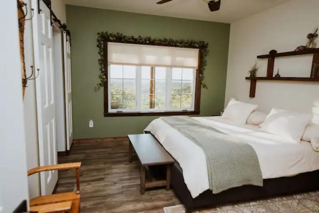 2 chambres, coffres-forts dans les chambres, Wi-Fi gratuit