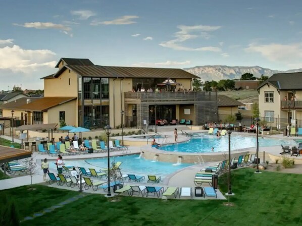 Pool - NEW! Relaxing Fun Poolside Cottage! And lots more! (Albuquerque)