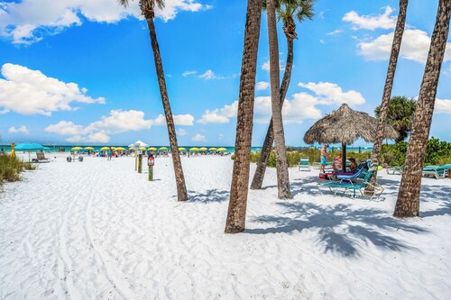Sea Shell by Beachside Management