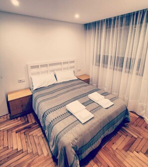 1 bedroom, iron/ironing board, WiFi, bed sheets