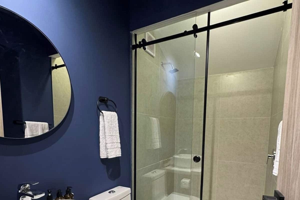 Superior Çadır, Sıcak Su Küveti | Banyo | Duş, geniş duş başlığı, havlu, sabun