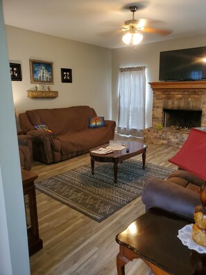 TV connectée, cheminée